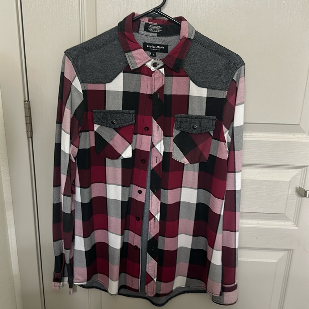 Eighty eight squared shirt